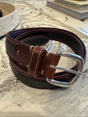 H.S. Trask Brown Black Genuine Leather‎ Belt Men's 42 casual Quality silver tone